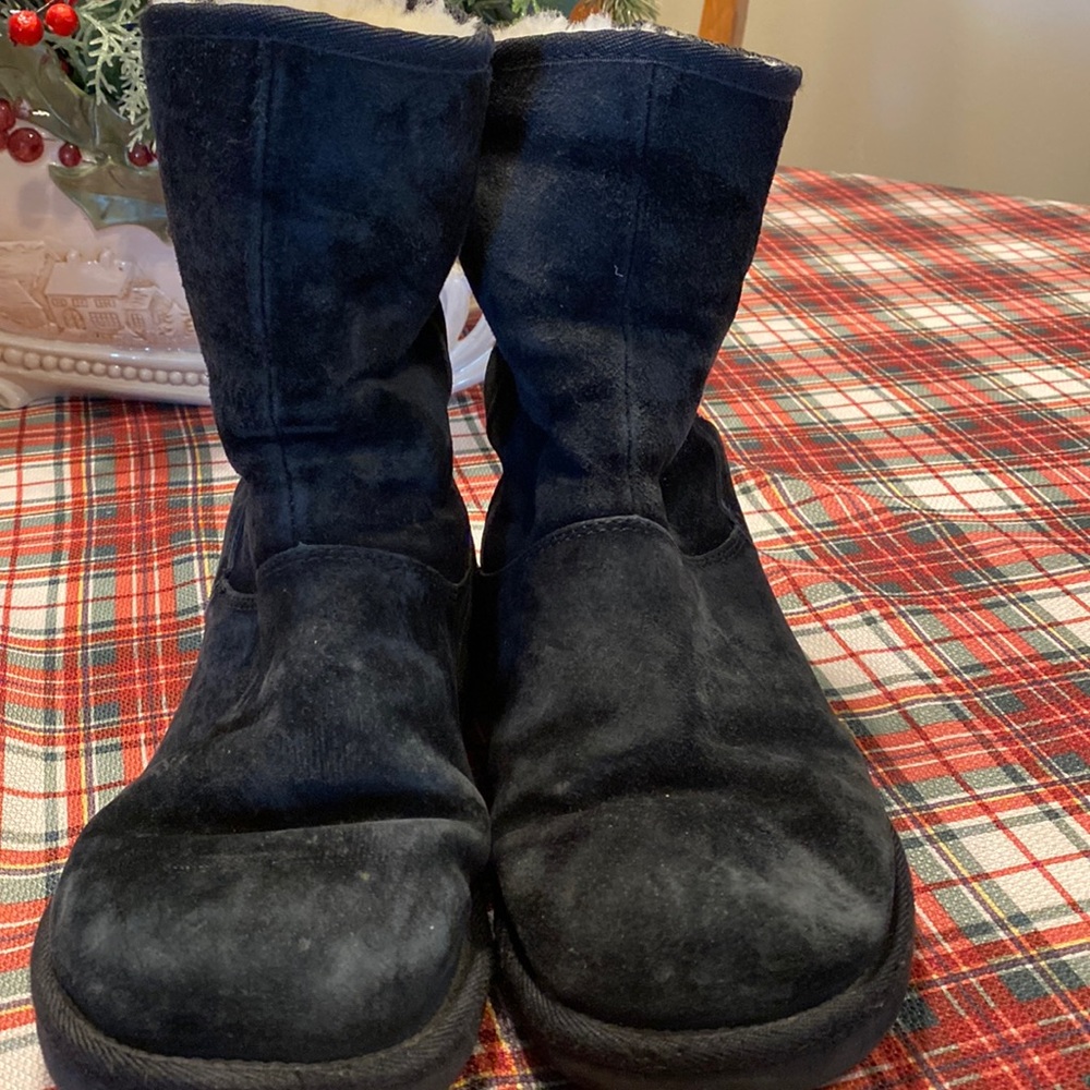 UGG black brushed shade boots